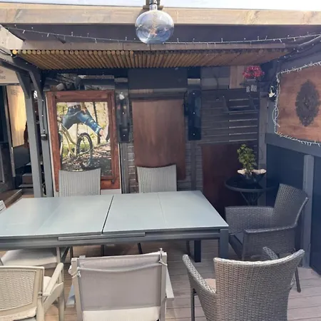 Kemping The Roof Olivia