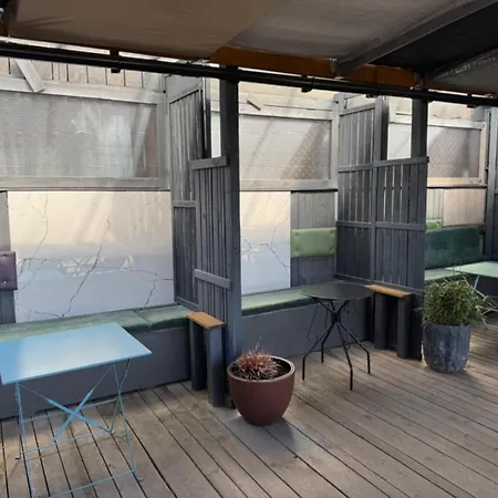 Campeggio The Roof Olivia *