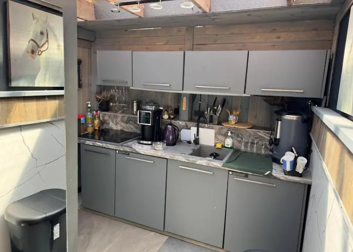 Kemping The Roof Olivia